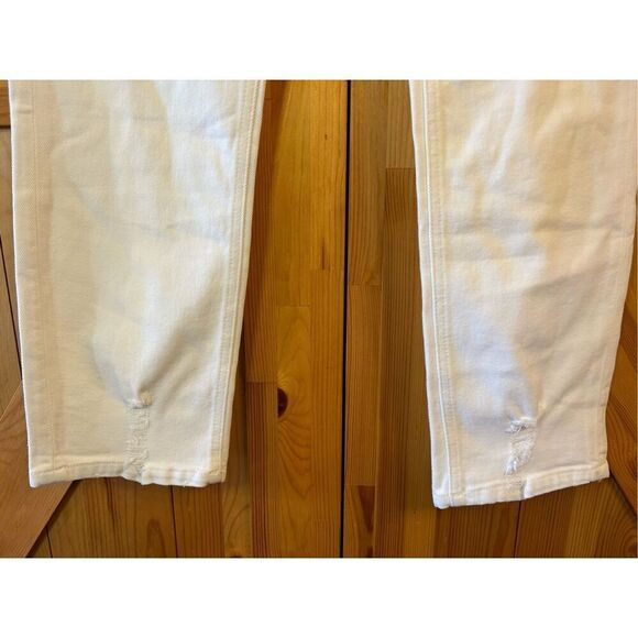 KanCan white straight fit jeans 11/29 nwt (0541) read￼ - Picture 2 of 8